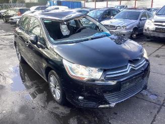 Uttjänta bilar auto Citroën C4 C4 Berline (NC), Hatchback 5-drs, 2009 1.6 Hdi 90 2013/5