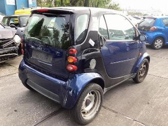 Smart Fortwo Fortwo Coupe (450.3), Hatchback 3-drs, 2004 / 2007 0.7 picture 3