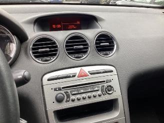 Peugeot 308 308 (4A/C), Hatchback, 2007 / 2015 1.6 VTI 16V picture 14