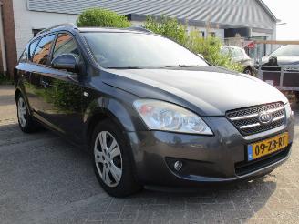 Kia Cee d 1.6 picture 2