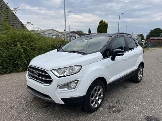 skadebil auto Ford EcoSport Titanium Automaat 2019/2
