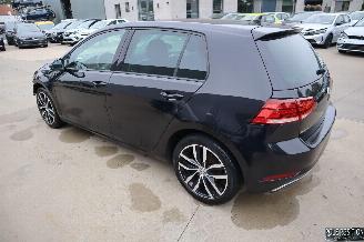 Volkswagen Golf 1.0 BENZ picture 5