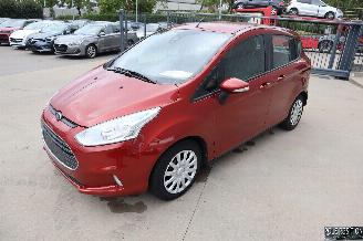 Voiture accidenté Ford B-Max 1.0 BENZ 2015/8