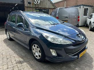Peugeot 308 1.6 Vti X-line picture 3