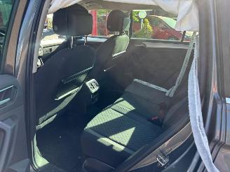 Volkswagen Tiguan 1.4 TSI CON. SERIES picture 9