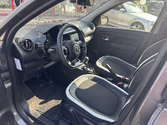 Renault Twingo URBAN NIGHT 22 KWH picture 8