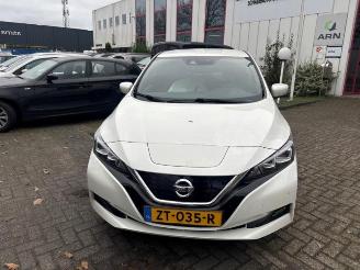 demontáž osobní automobily Nissan Leaf Leaf (ZE1), Hatchback, 2017 39/40kWh 2019/8