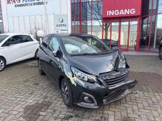 Uttjänta bilar auto Peugeot 108 108, Hatchback, 2014 1.0 12V 2015/1