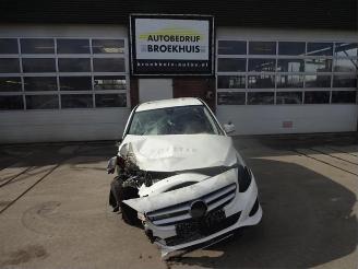 Coche siniestrado Mercedes B-klasse B (W246), Hatchback, 2011 / 2018 2.2 B-220 CDI BlueEFFICIENCY,d 16V 2018/10