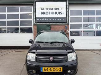 Vrakbiler auto Fiat Panda Panda (169), Hatchback, 2003 / 2013 1.2, Classic 2010/12