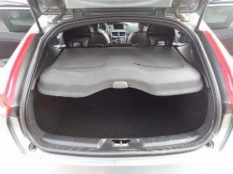 Volvo V-40 V40 (MV), Hatchback 5-drs, 2012 / 2019 2.0 D4 16V picture 19