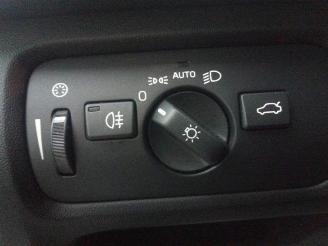 Volvo V-40 V40 (MV), Hatchback 5-drs, 2012 / 2019 2.0 D2 16V picture 26