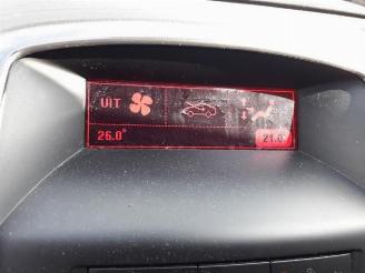 Opel Astra Astra J (PC6/PD6/PE6/PF6), Hatchback 5-drs, 2009 / 2015 1.4 Turbo 16V picture 22