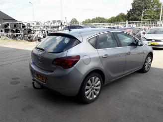 Opel Astra Astra J (PC6/PD6/PE6/PF6), Hatchback 5-drs, 2009 / 2015 1.4 Turbo 16V picture 5