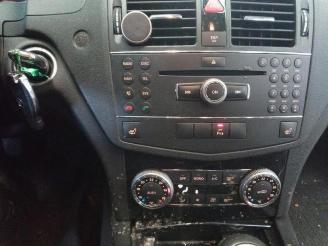 Mercedes C-klasse C (W204), Sedan, 2007 / 2014 2.2 C-200 CDI 16V picture 14