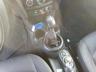 Mini Cooper Mini (F56), Hatchback 3-drs, 2013 1.5 12V Cooper picture 15