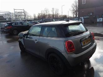 Mini Cooper Mini (F56), Hatchback 3-drs, 2013 1.5 12V Cooper picture 4