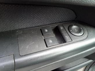 Opel Zafira Zafira (M75), MPV, 2005 / 2015 1.8 16V Ecotec picture 9