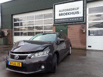 Vrakbiler auto Lexus Ct CT 200h, Hatchback, 2010 1.8 16V 2013/10