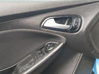 Ford Focus 1.0 Trend picture 17