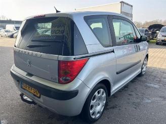 Peugeot 1007 1007 (KM), Hatchback 3-drs, 2004 / 2011 1.4 picture 5