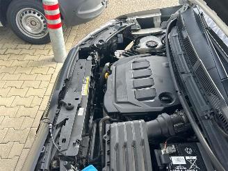 Volkswagen Caddy Cargo Maxi 2.0 TDI Economy Business picture 10