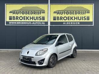 Uttjänta bilar auto Renault Twingo Twingo II (CN), Hatchback 3-drs, 2007 / 2014 1.2 16V 2011/4