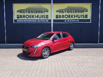 Peugeot 208 1.2 PureTech Allure picture 1