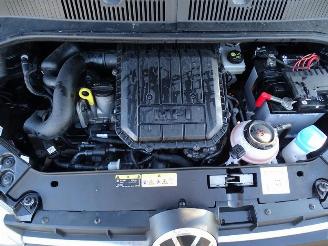 Volkswagen Up! 1.0 picture 9