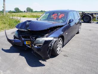 BMW 3-serie Touring 318i picture 3