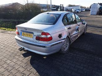 Vrakbiler auto BMW 3-serie 316i 2004/8