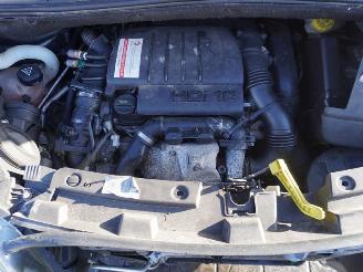 Citroën C3 picasso 1.6 HDi picture 9