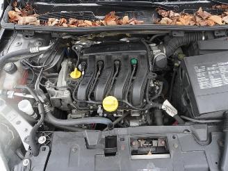 Renault Mégane 1.6 16v picture 8