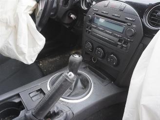 Mazda MX-5 2.0 16v picture 6