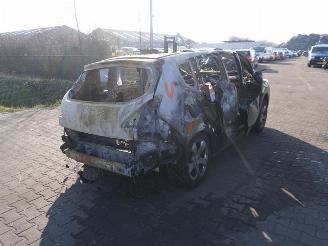 Vrakbiler auto Peugeot 3008 1.6 16v 2013/10