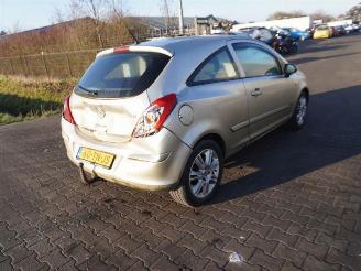 Opel Corsa 1.2 16v picture 1