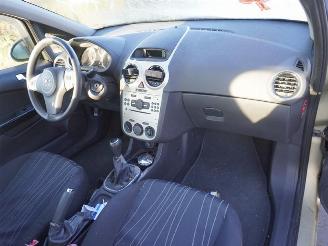 Opel Corsa 1.2 16v picture 5