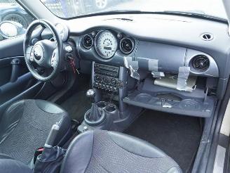 Mini Cooper 1.6 16v picture 5