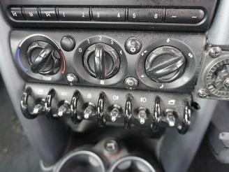 Mini Cooper 1.6 16v picture 6