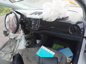 Volkswagen Up! 1.0 12v picture 5