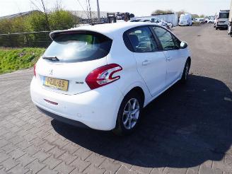 Vrakbiler auto Peugeot 208 1.0 Vti 2014/4