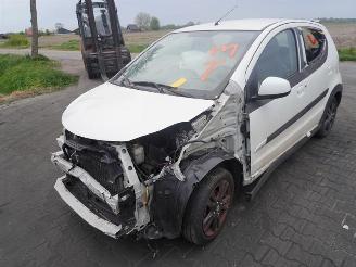 Suzuki Alto 1.0 12v picture 3