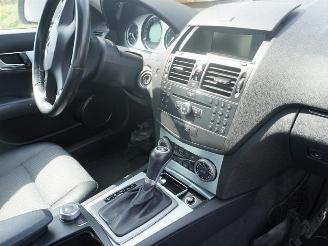 Mercedes C-klasse 200k picture 5