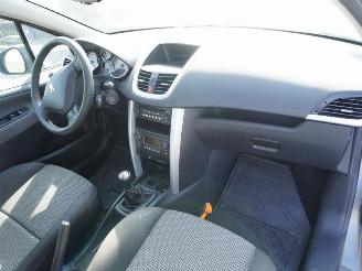Peugeot 207 1.6 16v picture 6
