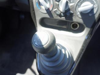 Suzuki Splash 1.0 12v picture 11