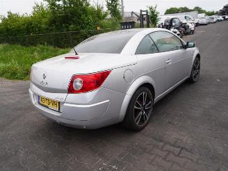 Uttjänta bilar auto Renault Mégane CC 2.0 16v 2006/7