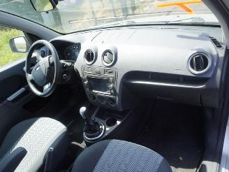 Ford Fusion Combi 1.4 16v picture 5