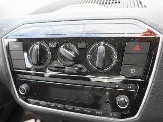Volkswagen Up! 1.0 12v picture 6