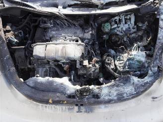 Volkswagen New-beetle Cabrio 2.0 picture 8