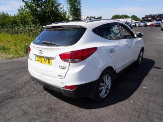 Voiture accidenté Hyundai Ix35 2.0 CRDi AWD 2012/1